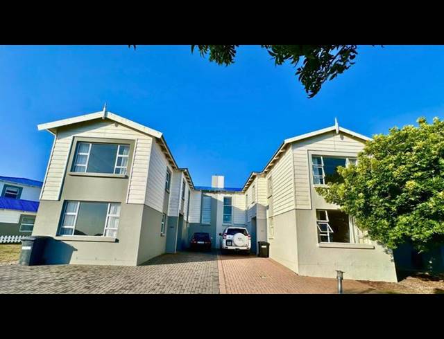 2 BEDROOM HOUSE FOR SALE IN PINNACLE POINT GOLF ESTATE
